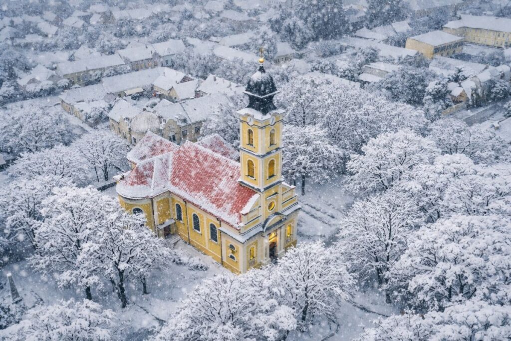 Tartós havazás érkezett, Bácsalmás térségében is jelentős hóréteg alakulhat ki